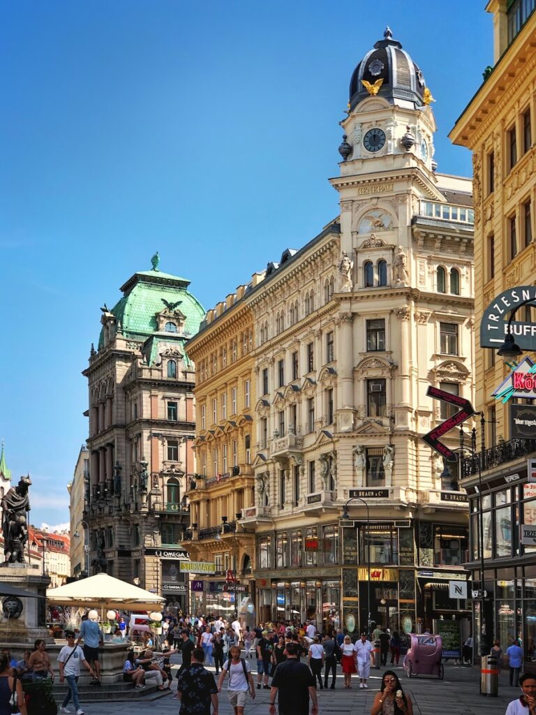 Living in Vienna: Setting up Your Bank Account and Mobile Phone