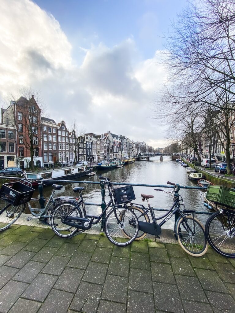 Expat life in Amsterdam: Public Transport and Bicycles