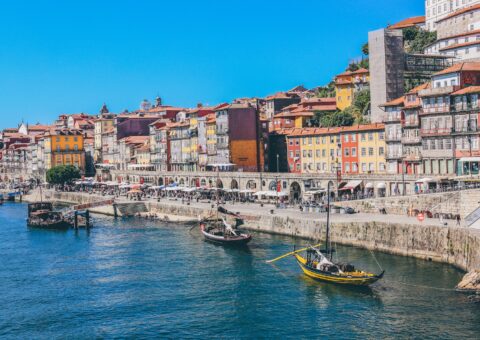 The Best Neighborhoods in Porto: 10 Great Places to Live