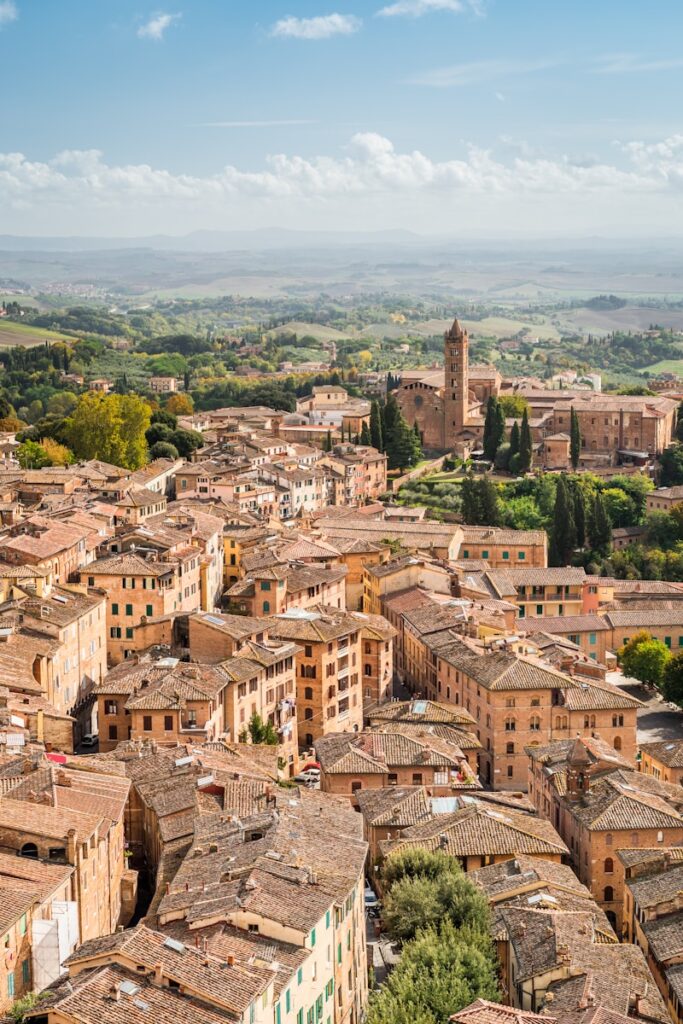 The beautiful region of Tuscany, a popular destination for those moving to Italy.